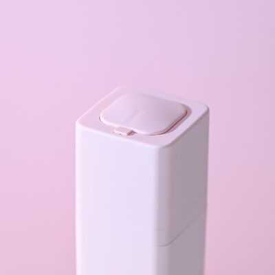 Classy 15ml 30ml 50ml Skincare Products Set Square Airless Bottle Rotary Head PP Pump Sprayer Sealing Cosmetic Packaging